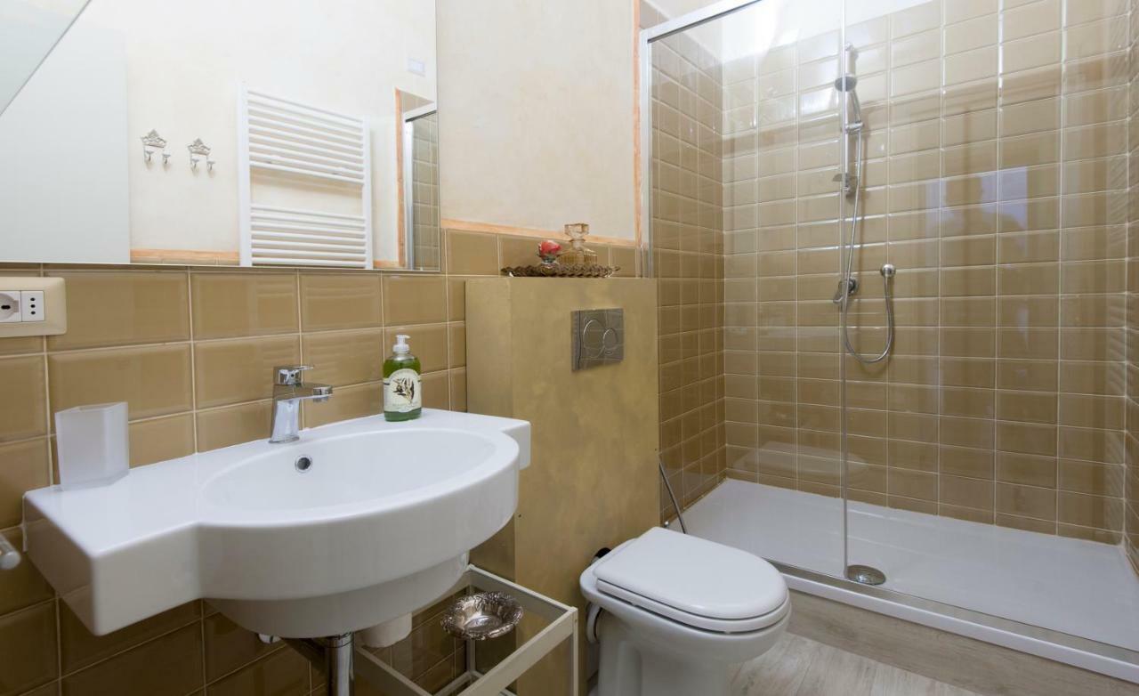 San Lorenzo Apartments Firenze Bagian luar foto